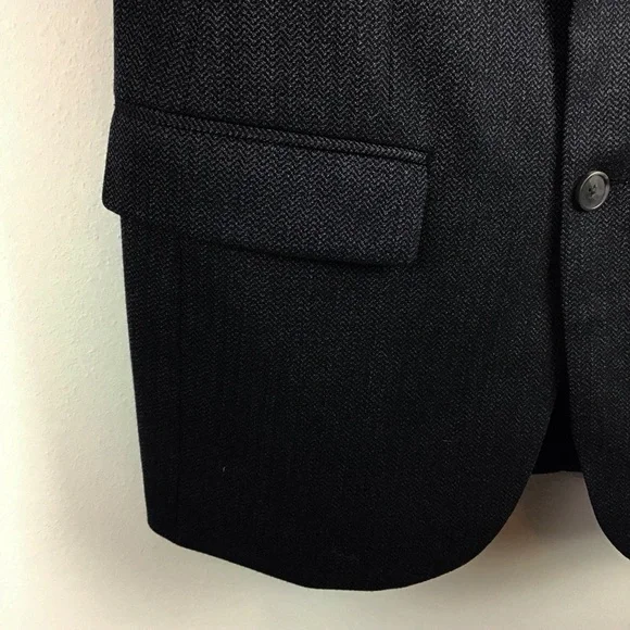 Turnbury Charcoal Gray Herringbone Classic Notch Lapel Sport Coat | 38R - Picture 6 of 14